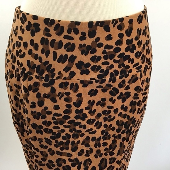 Suzanne Somers Collection vintage? Leopard print skirt suit pink lining … - Picture 6 of 15